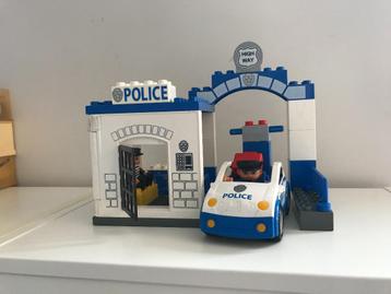 Duplo Politiestation disponible aux enchères