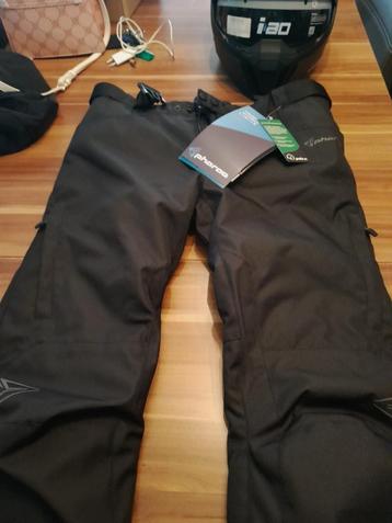 Pantalon et souliers neufs, veste occasion, Pantalon | textile, Enlèvement, Hommes, Neuf, avec ticket