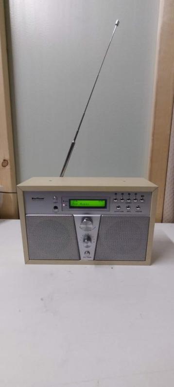Compacte radio