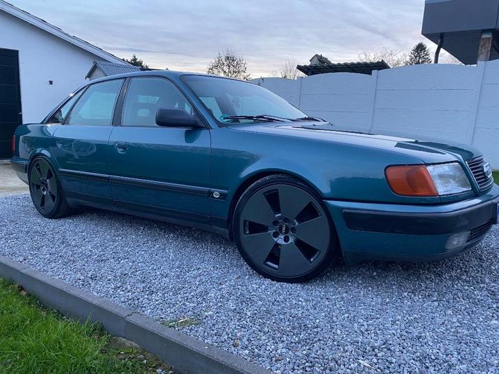 Audi 100 2.3e 1992 188000km!! Très propre, Auto's, Audi, Particulier, ABS, Airbags, Open dak, Benzine, Handgeschakeld, Onderhoudsboekje
