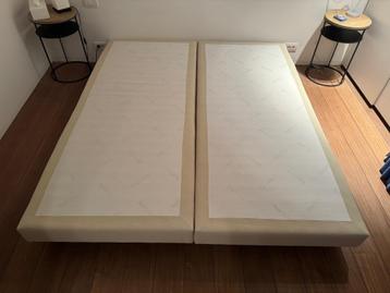 2 sommiers à ressorts ensachés 90 x 210 - Recor Bedding disponible aux enchères