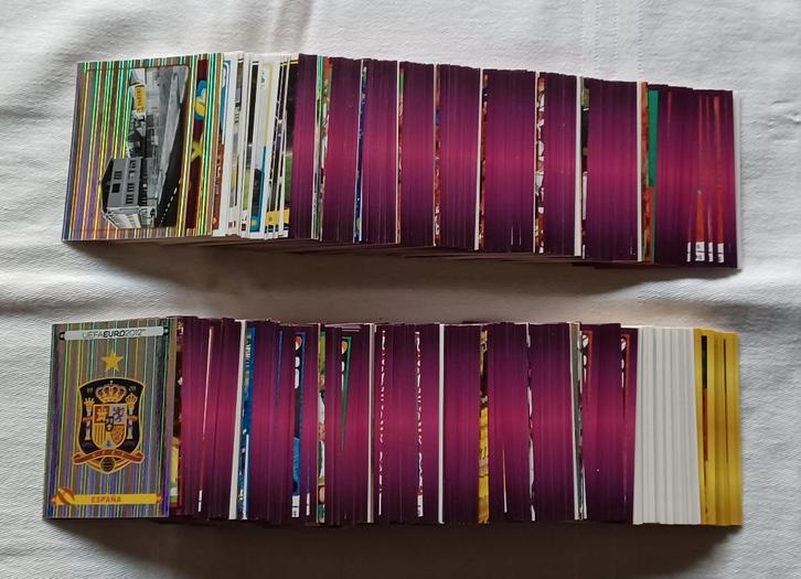 546 autocollants différents Euro 2012 (version allemande), Hobby & Loisirs créatifs, Autocollants & Images, Comme neuf, Plusieurs autocollants