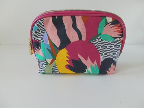 Estée Lauder beautytas., Handtassen en Accessoires, Beautycases, Zo goed als nieuw, Softcase, Overige kleuren, Ophalen of Verzenden