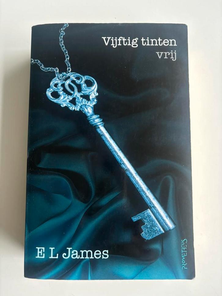 E.L. James - Vijftig tinten vrij, Boeken, Literatuur, Zo goed als nieuw, Amerika, Ophalen of Verzenden