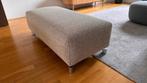 Leolux Faya Lobi hocker of poef, Ophalen, Gebruikt, 100 tot 125 cm, Metaal