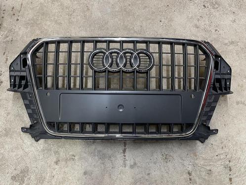 Audi Q3 8U grill 8U0853653H, Autos : Pièces & Accessoires, Autres pièces automobiles, Utilisé, Enlèvement ou Envoi