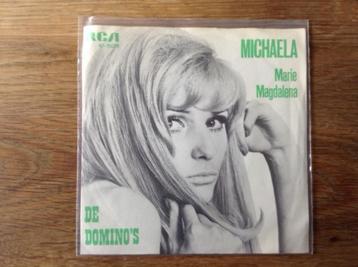 single de domino's beschikbaar voor biedingen