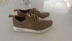 Nike 39.5, Kleding | Dames, Schoenen, Ophalen, Gedragen, Beige