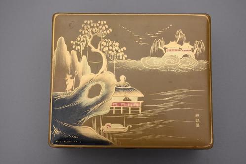 Japanse lakdoos kistje Japanese lacquerware kistje chest, Antiquités & Art, Art | Art non-occidental, Enlèvement ou Envoi