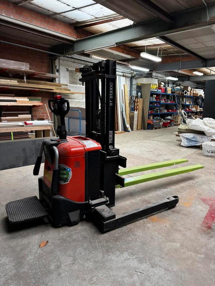 BT STAXIO, Articles professionnels, Machines & Construction | Chariots élévateurs & Transport interne, Empileur, Enlèvement