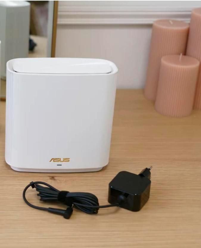 Twee ASUS-routers, Computers en Software, Routers en Modems, Zo goed als nieuw, Router, Ophalen of Verzenden