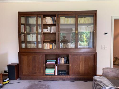 Mooie klassieke kast / vitrine, Huis en Inrichting, Kasten | Vitrinekasten, Ophalen