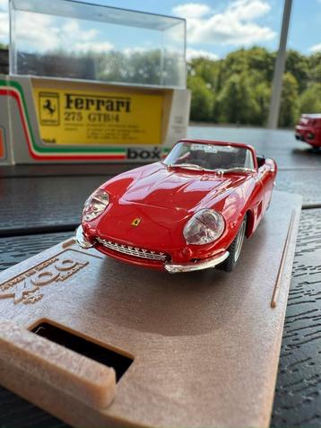 1/43 Ferrari miniatuur beschikbaar voor biedingen
