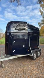 Zeer nette hotra 2 paards met zadelkamer bj 2010, Dieren en Toebehoren, Paarden en Pony's | Trailers en Aanhangwagens, Verzenden