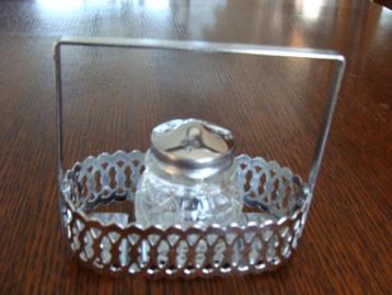 Ancienne salière en verre et le plateau poinçonnée beschikbaar voor biedingen