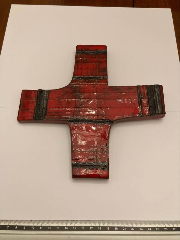 Aardewerk kruis, Antiek en Kunst, Antiek | Keramiek en Aardewerk, Ophalen of Verzenden