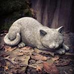 Betonnen tuinbeeld - slapende kat, Nieuw, Beton, Ophalen of Verzenden, Dierenbeeld