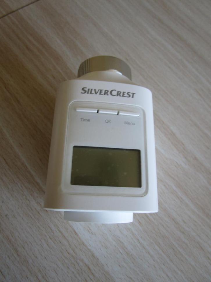 Lot de 4 thermostats pour radiateur, Doe-het-zelf en Bouw, Thermostaten, Nieuw, Slimme thermostaat, Ophalen of Verzenden