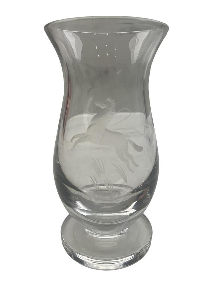 Kleine gegraveerde kristallen vaas — Val Saint Lambert — Che, Antiek en Kunst, Antiek | Glaswerk en Kristal, Ophalen of Verzenden