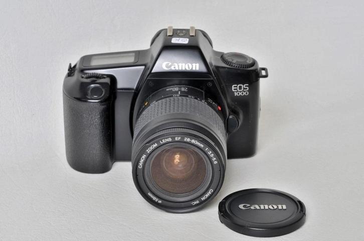 Canon EOS 1000 zwart + Canon 28-80 mm 3,5-5,6 EF-zoom, Audio, Tv en Foto, Fotocamera's Analoog, Zo goed als nieuw, Spiegelreflex