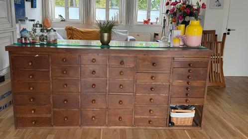 Prachtige authentieke apothekerskast l 220cm B 80 cm H 95cm, Huis en Inrichting, Woonaccessoires | Kisten, Zo goed als nieuw, 75 cm of meer