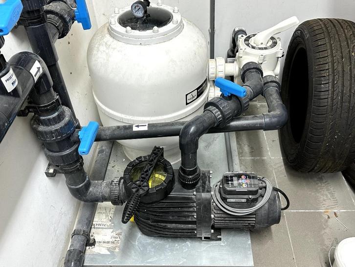 Pompe piscine BADU Eco Touch-Pro II occasion, Zakelijke goederen, Machines en Bouw | Pompen en Compressoren, Ophalen