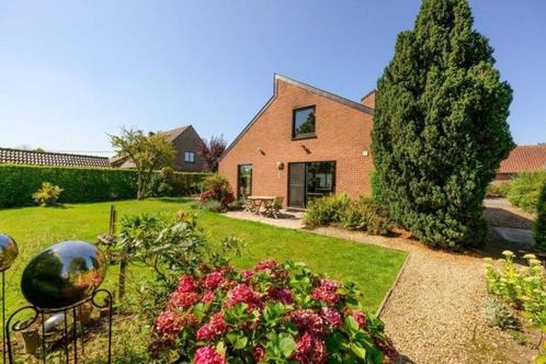 VILLA met 3 slpks, ruime garage en zonnige tuin - WINGENE, Immo, Huizen en Appartementen te koop, Provincie West-Vlaanderen, 500 tot 1000 m²