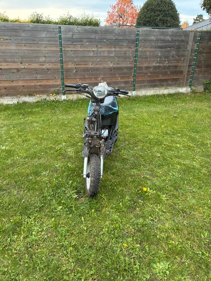 Beeline papailon 50cc 2 t, Fietsen en Brommers, Brommers | Tomos, Zo goed als nieuw, Ophalen