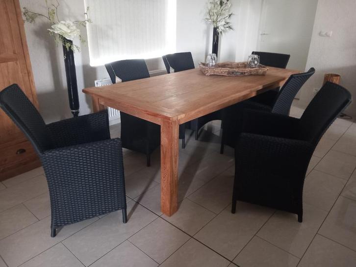 NIEUW luxe Jati & Kebon in en outdoor stoelen tafel mogelijk, Huis en Inrichting, Complete eetkamers, Zo goed als nieuw, 4 tot 6 stoelen