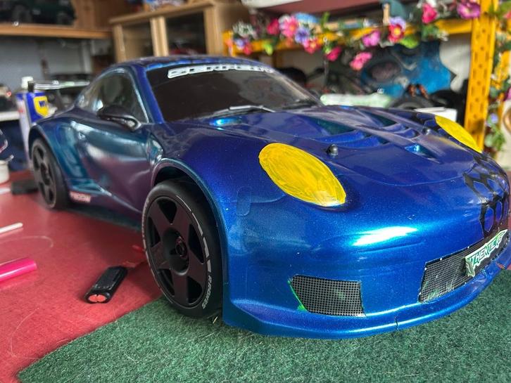 Serpent gt 811 lwb, Hobby en Vrije tijd, Modelbouw | Radiografisch | Auto's, Zo goed als nieuw, Auto offroad, Elektro, Schaal 1:8