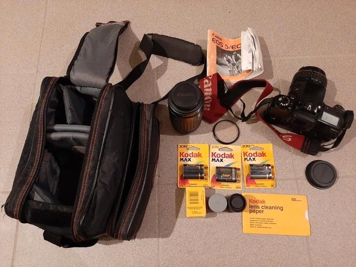 Analoge foto camera Canon EOS5 + 2 lenzen en toebehoren, Audio, Tv en Foto, Fotocamera's Analoog, Canon, Ophalen