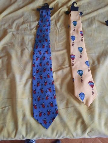 nieuwe heren dassen waaronder zijden mooie dassen beschikbaar voor biedingen