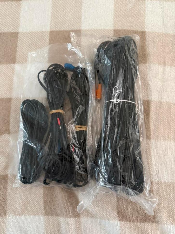 Bose Acoustimass speakers kabels nieuwe, TV, Hi-fi & Vidéo, Ensembles home-cinéma, Neuf, Autres lecteurs, Système 5.1, 70 watts ou plus