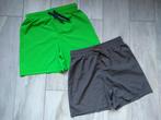 ★ M134/140 - Korte sportbroeken, Ophalen of Verzenden, Zo goed als nieuw, Jongen, Broek