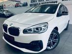 BMW 2 Serie 216 i Gran Tourer 216i 7PL+NAVI+CAMERA+CARNET+GA, Auto's, Voorwielaandrijving, Stof, Gebruikt, Handgeschakeld