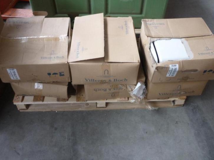 249. Opbouwspoelreservoir V&B Sphinx Grohe Laufen, Huis en Inrichting, Badkamer | Badtextiel en Accessoires, Nieuw, Wit, Ophalen