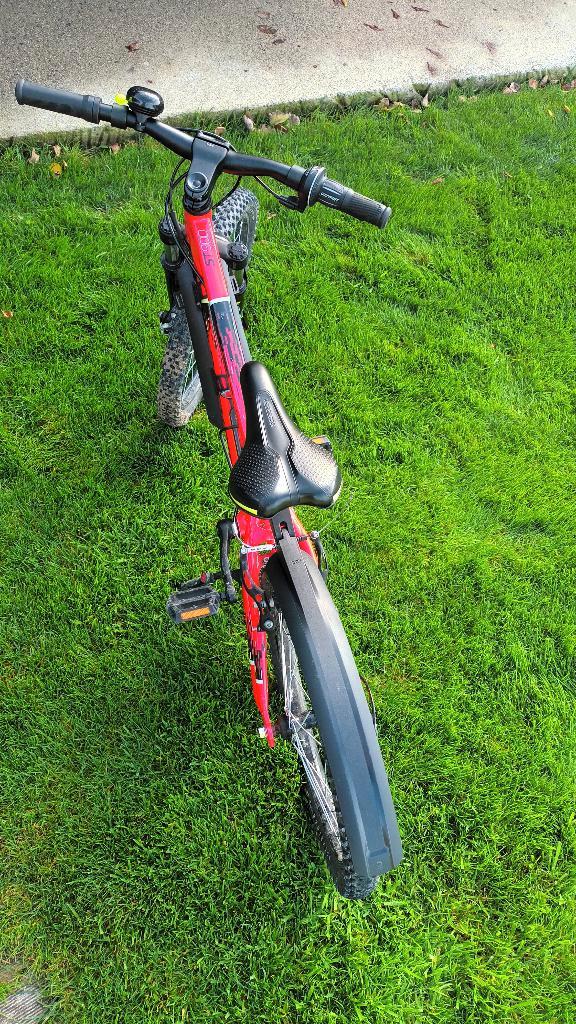 Vélo enfant Rockrider ST900 20pouces rouge, Fietsen en Brommers, Fietsen | Mountainbikes en ATB, Gebruikt, Heren, Overige merken