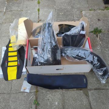 Nieuwe kappen + zadel, foam & cover Yamaha YZ250F & 450F YZF beschikbaar voor biedingen