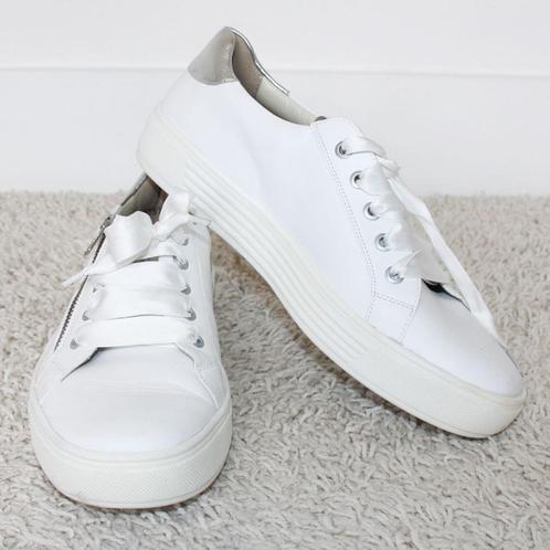 Zeer Mooie Leren Solidus Sneakers - s20 (Maat 7/40½) € 75,-, Kleding | Dames, Schoenen, Zo goed als nieuw, Sneakers, Wit, Verzenden