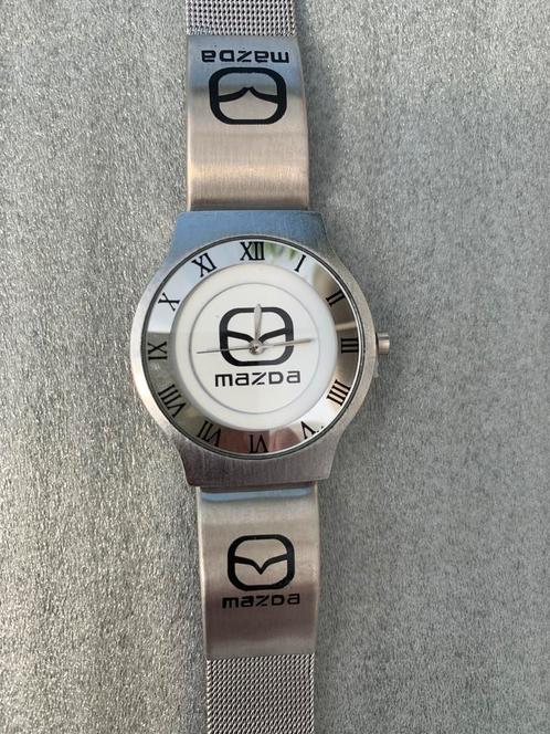 Uniek horloge met het Mazda logo, Handtassen en Accessoires, Horloges | Heren, Nieuw, Polshorloge, Overige merken, Staal, Staal