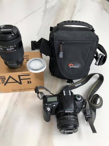 Analoge reflexcamera van Nikon met lenzen en tas, Enlèvement, Utilisé, Reflex miroir, Nikon