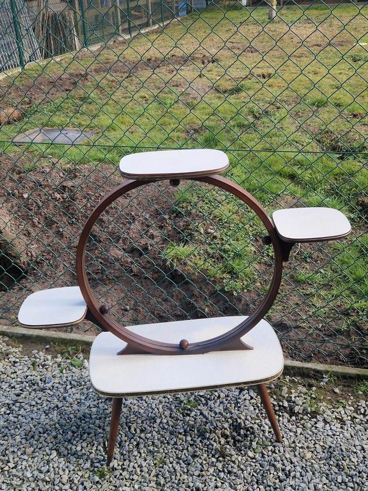 Vintage mid-century formica en houten plantentafel , retro, Antiek en Kunst, Antiek | Meubels | Tafels, Ophalen