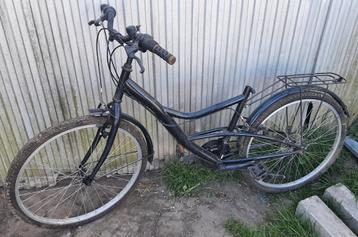 Fiets in goede staat... beschikbaar voor biedingen