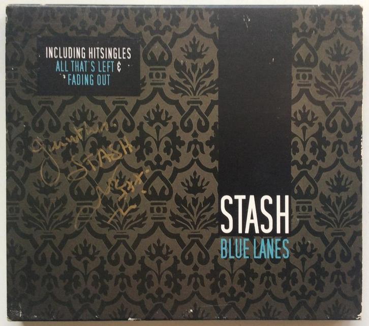 Stash - blue lines GESIGNEERD, Cd's en Dvd's, Cd's | Pop, Zo goed als nieuw, 2000 tot heden, Ophalen of Verzenden