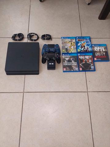 Playstation 4 Slim | 2 Controllers | 5 Games | Oplaadstation beschikbaar voor biedingen