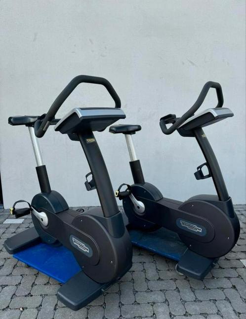 Vélo home trainer Technogym Excite 700 en parfait état !, Sports & Fitness, Équipement de fitness, Comme neuf, Enlèvement ou Envoi