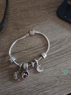 Bracelet et charme pandora, Enlèvement ou Envoi