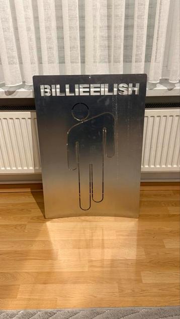 billie Eilish & logo ophang metalen plaat beschikbaar voor biedingen