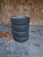 Winterbanden Uniroyal maat 195/65 R 15 T., Ophalen of Verzenden, Zo goed als nieuw