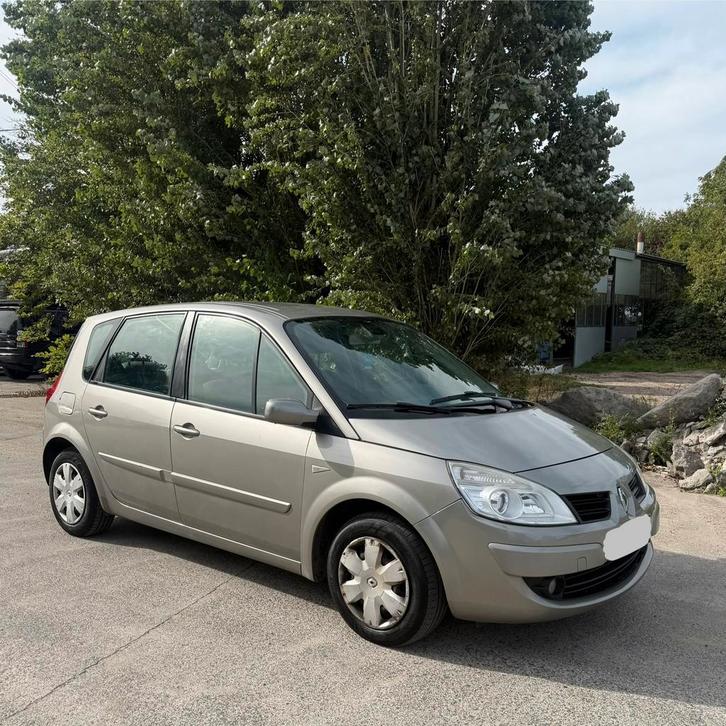 Renault Scenic 1.5 dCi met airco in zeer goede staat, Auto's, Renault, Particulier, Diesel, Euro 4, Stadsauto, 5 deurs, Handgeschakeld